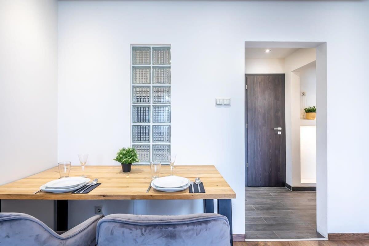 Cozy Quiet Apartment With A Balcony Budapest Exterior photo